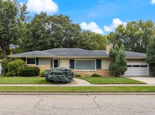 617 Camden Dr, Marshall, MN 56258
