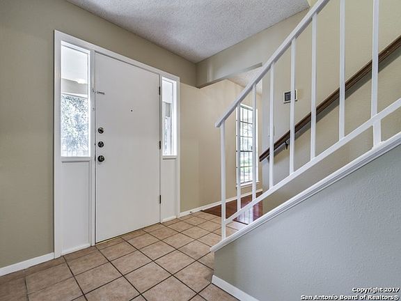 4th image of 2903 Meadow Thrush St