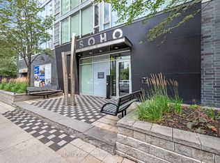 300 Lisgar St #810, Ottawa, ON K2P 0E2