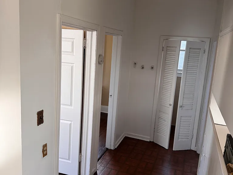 731-733 N 8th St #2 — Photo 11