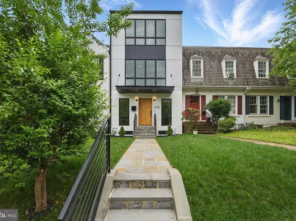 3802 T St NW, Washington, DC 20007