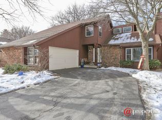 518 Sunnyside Ave, Gurnee, IL 60031