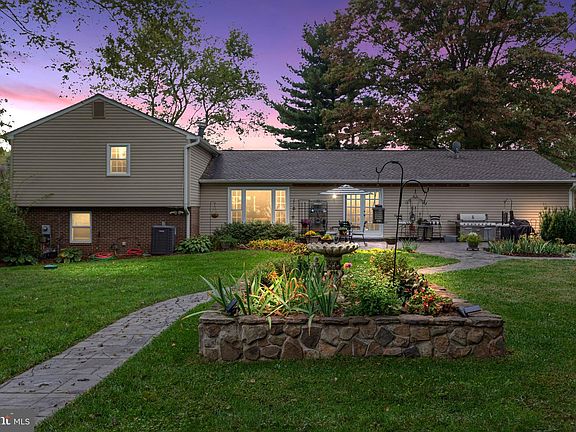 5th image of 4029 Greenville Dr