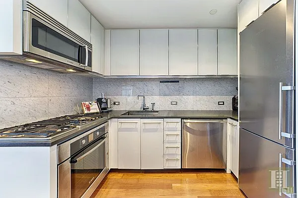 Sold by Halstead Real Estate | media 5