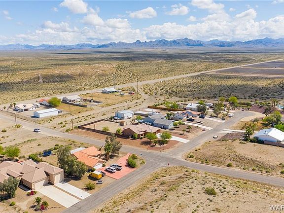 2nd image of 2280 E Arapaho Ln