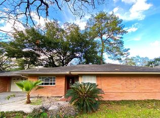 706 Azaleadell Dr, Houston, TX 77018