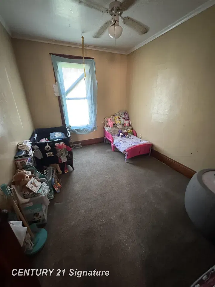 3 bed, 1232 sqft, $1,300 — Photo 3