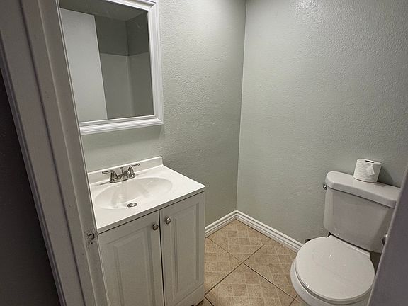 5th image of 2390 Tocayo Ave Unit 128