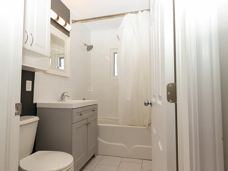 40 Helen St #1 — Photo 18