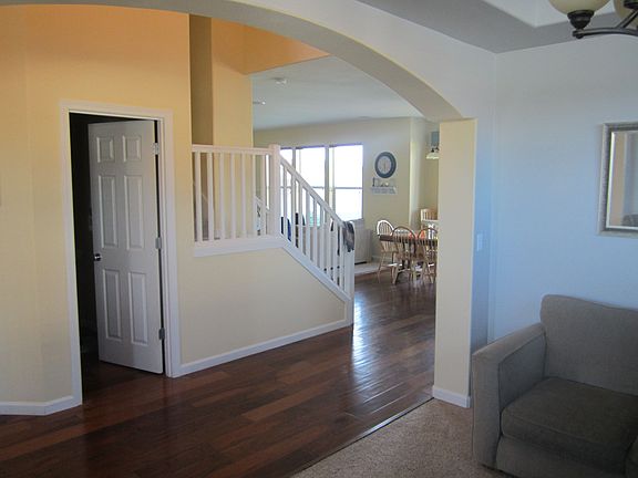 5th image of 5111 Bilbao Dr