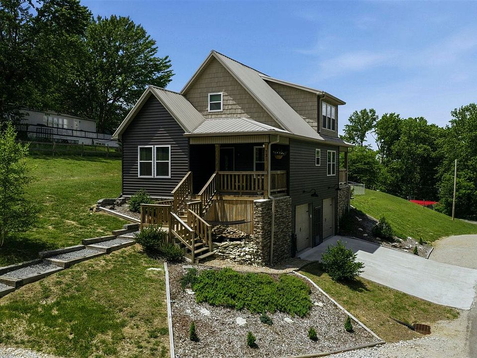 1st image of 731 Broken Arrow Cir