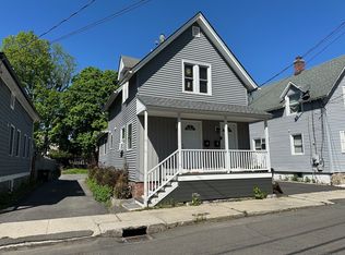 10 Barnum Ct, Danbury, CT 06810