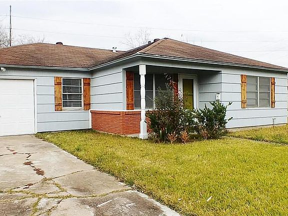 2nd image of 6923 Oak Hill Dr