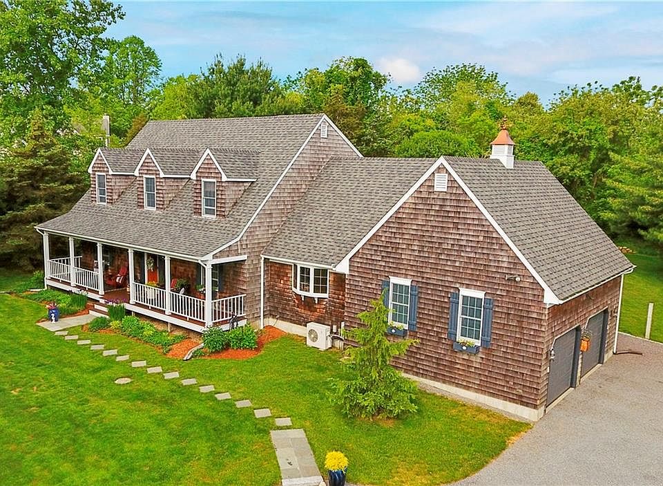 1st image of 10 High Meadow Ln