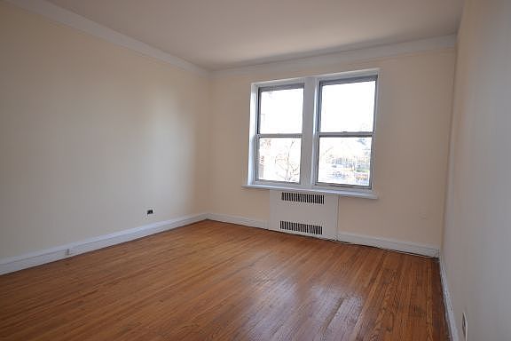 2nd image of 10905 72nd Ave APT 3D