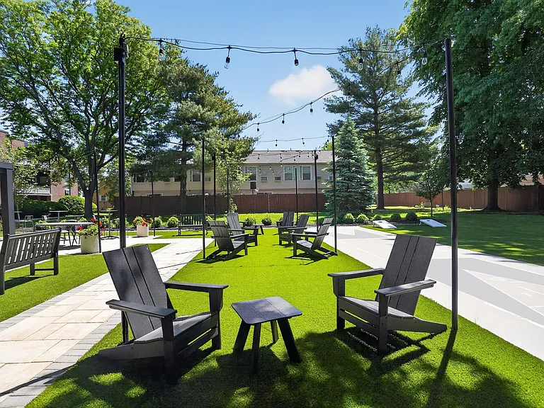 Unwind in the lush outdoor spaces of Eagle Rock Apartments and Townhomes at Brighton. Enjoy serene spots with cozy seating, perfect for relaxation or gathering with friends. Schedule your tour today and envision your new lifestyle!