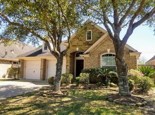 5221 Cottonwood Creek Ln, League City, TX 77573