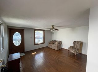 325 3rd St, Trafford, PA 15085