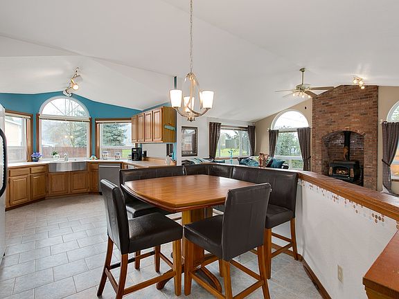 5th image of 15520 63rd Street Ct E
