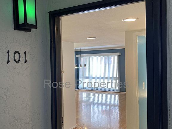 2nd image of 911 East Ave APT 101