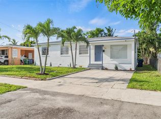 930 NW 84th Ter, Miami, FL 33150