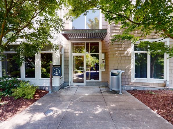 190 Harbor Square Loop NE Unit C329