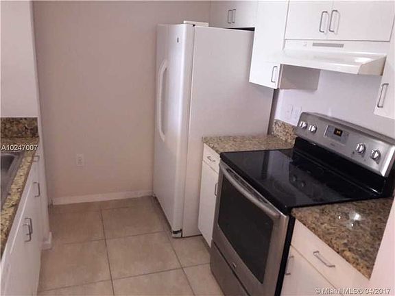 3rd image of 4840 N State Road 7 APT 202