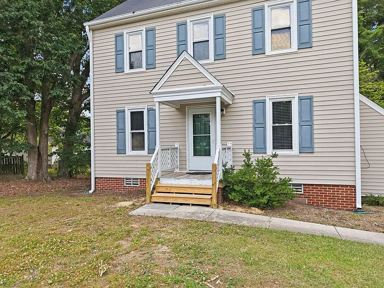 1000 Hornbuckle Ct — Photo 4