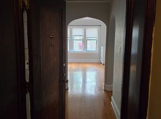 5658 N Christiana Ave FLOOR 1, Chicago, IL 60659