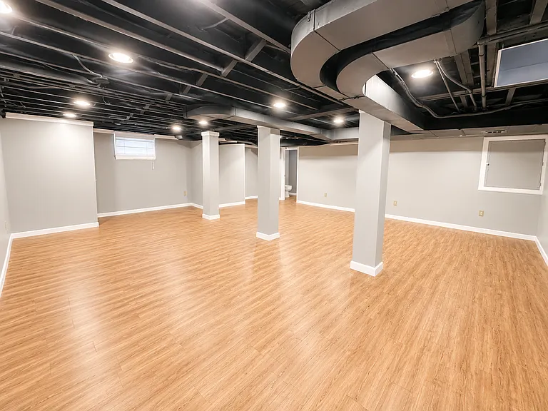 414 Cornell Pl — Photo 23