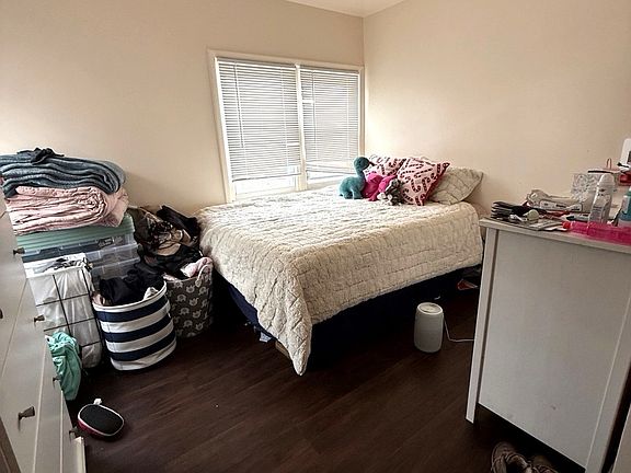 3rd image of 93 Riverview Ave Floor 2