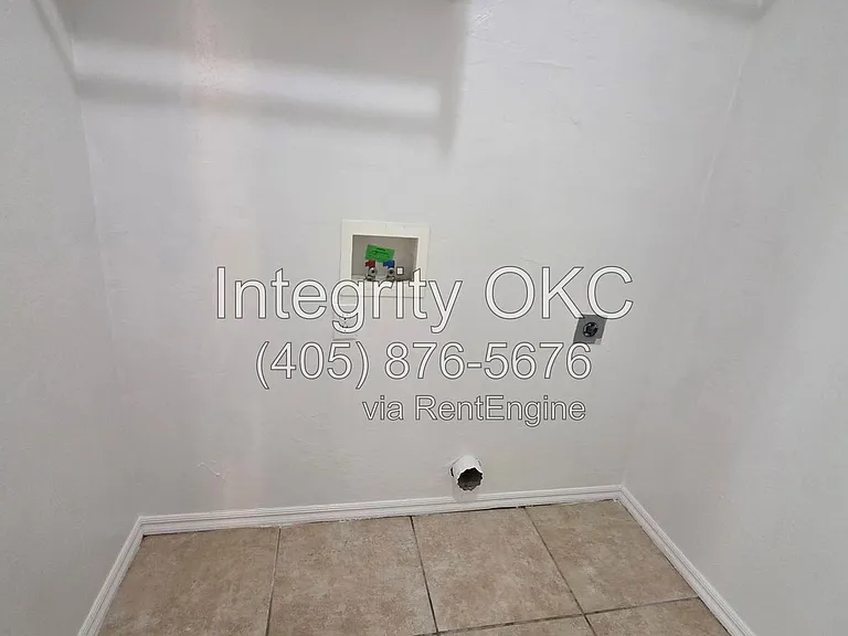 1503 Tahoe Ln — Photo 14