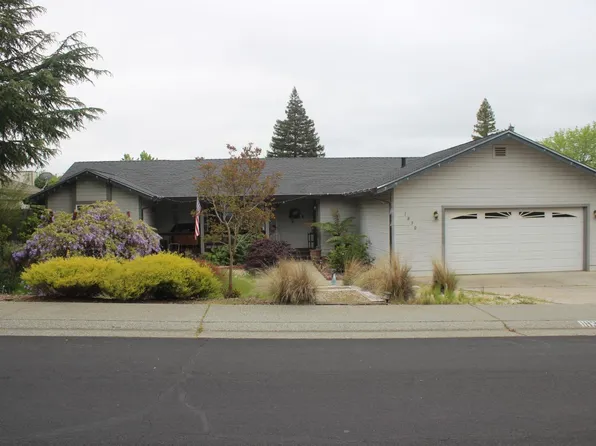 1830 Calloway Cir, Auburn, CA 95603