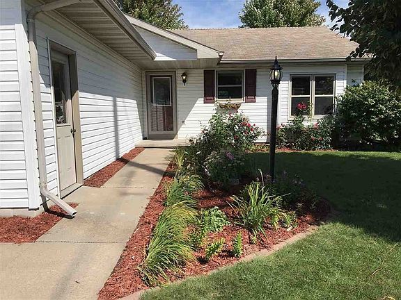 Floral lined front entry