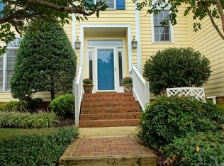 8820 Miranda Dr, Raleigh, NC 27617