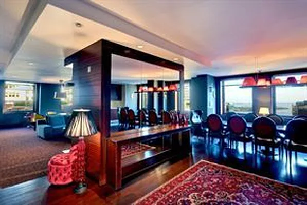 Rented by Douglas Elliman | media 25