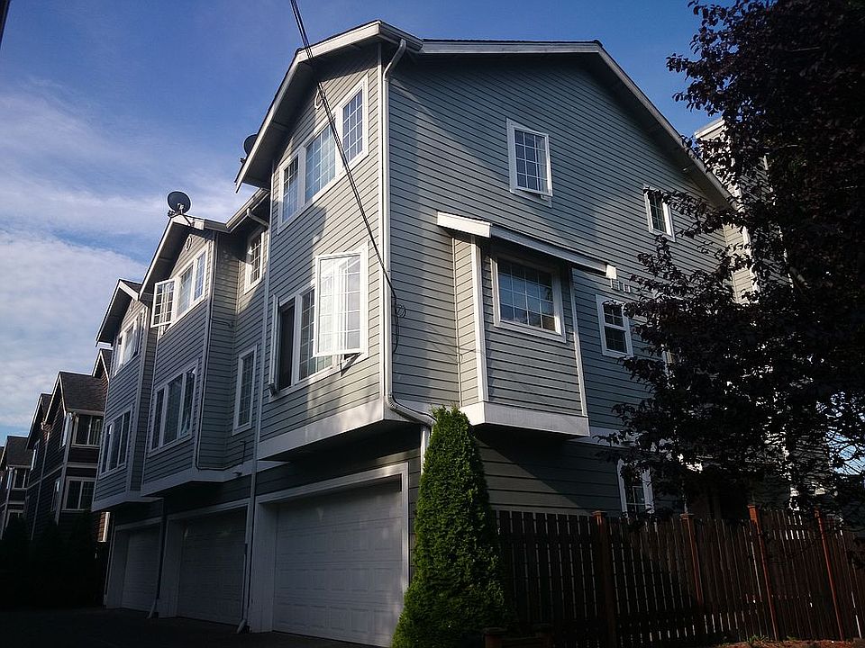1st image of 2219 E Alder St