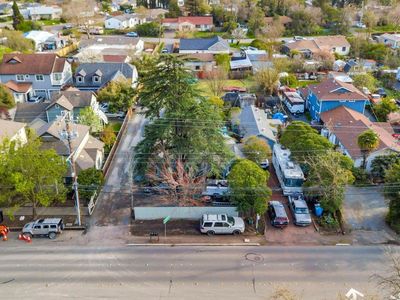822 W College Avenue, Santa Rosa, CA, 95401
