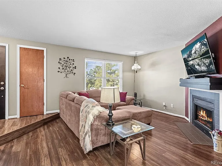 4136 S Mobile Cir #C — Photo 3