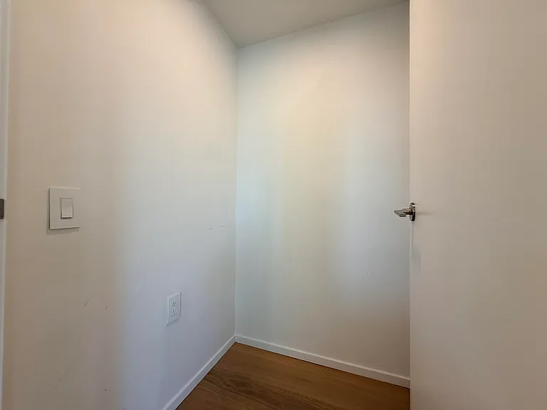 889 Pacific St #1107 — Photo 6