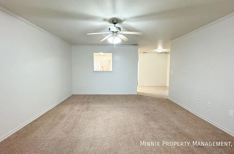 5415 Marshall St #B — Photo 7