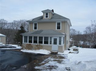 24 Middlesex Ave, Chester, CT 06412