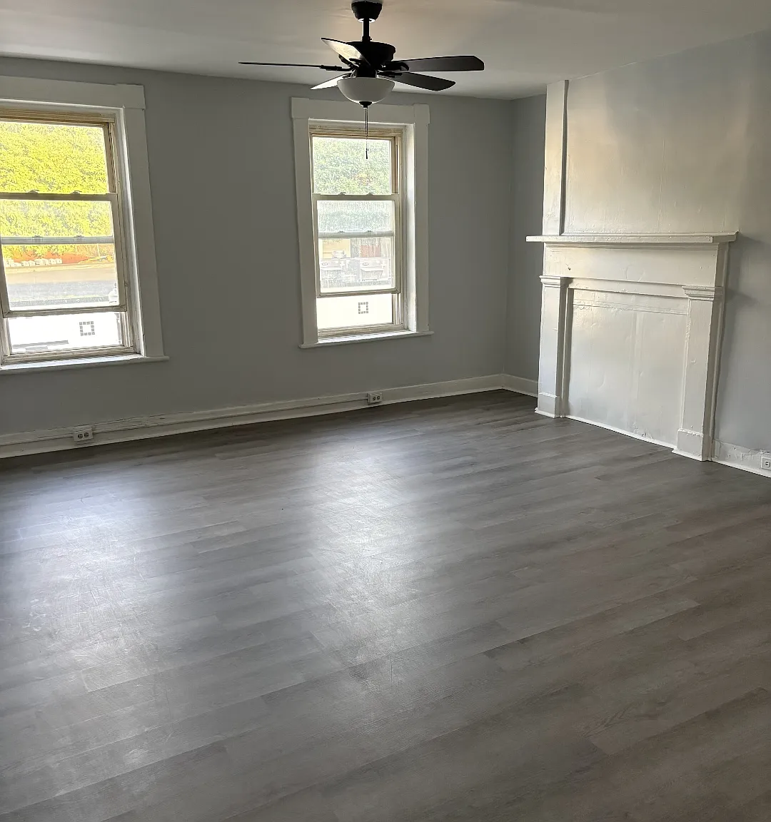 2 bed, 1176 sqft, $1,450 — Photo 1