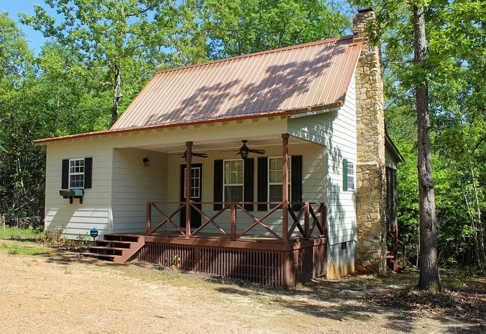 1st image of 370 County Road 321