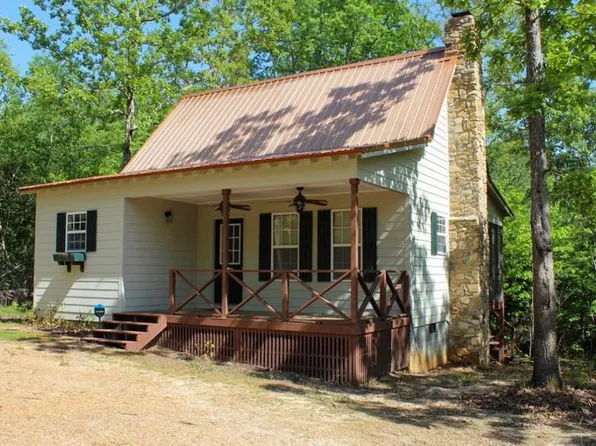 370 County Road 321, Iuka, MS 38852