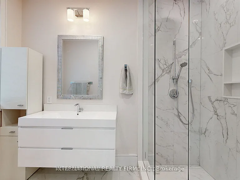 1286 Cambridge Dr — Photo 19