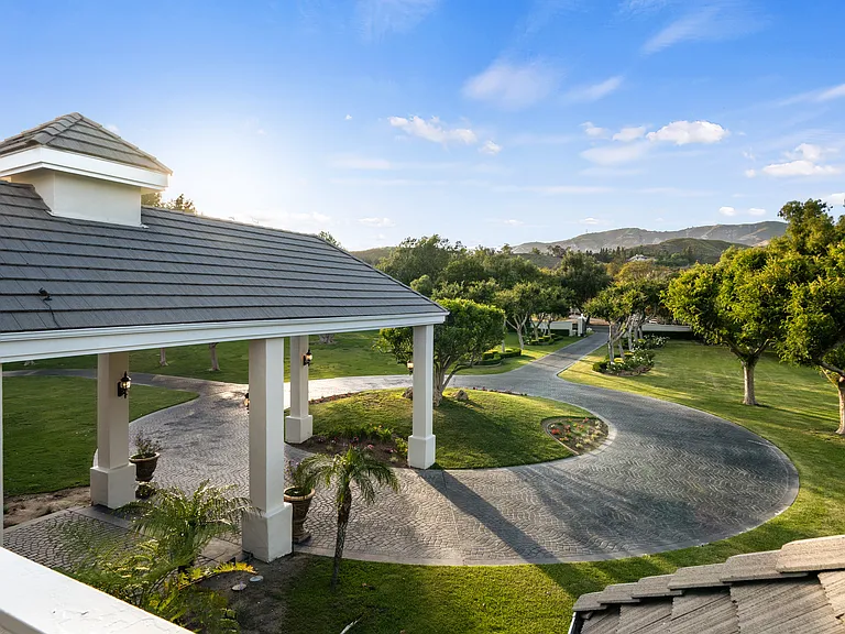 6952 Solano Verde Dr — Photo 36