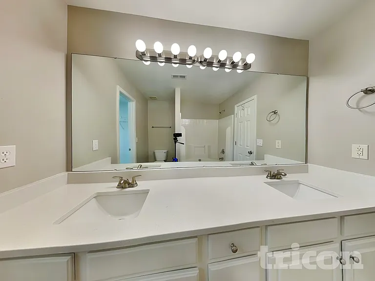 9514 Parkridge Dr — Photo 9