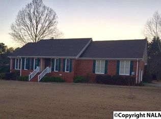 374 Bradley St, Scottsboro, AL 35769