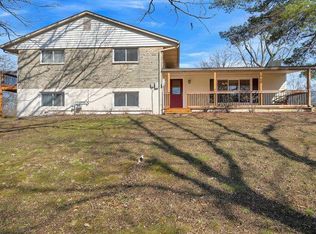 508 Middletown Rd, Warrenton, MO 63383